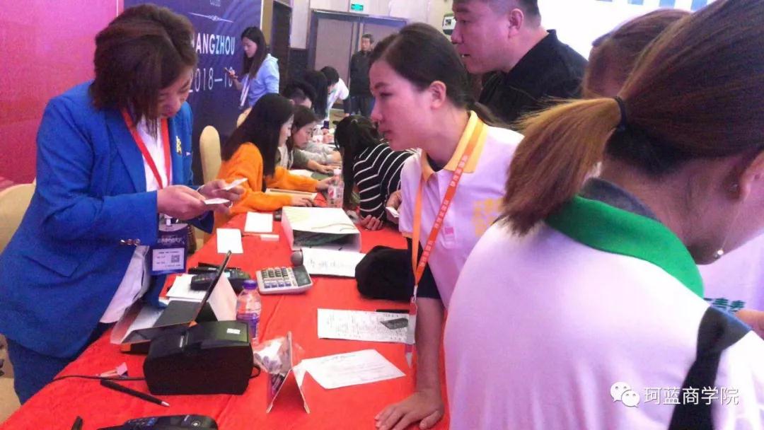 ���ʻ��ף�Ȩ���γ�+һ����Ʒ������׬Ǯ��ø����ף�